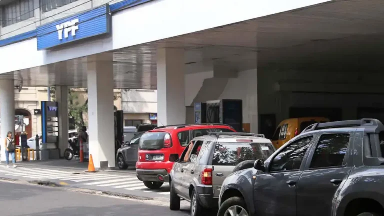 YPF con precios actualizados tras suba