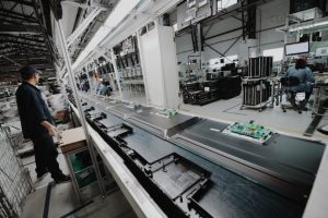 Newsan advierte: "Será muy difícil seguir produciendo celulares en Argentina"