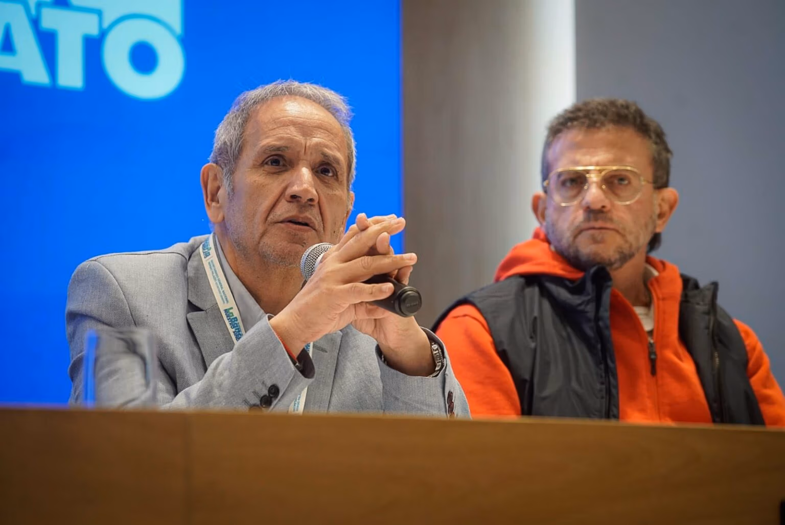 Sergio Palazzo en conferencia: ‘Gobierno esconde restricciones a huelgas en decreto’ | Ensobrados