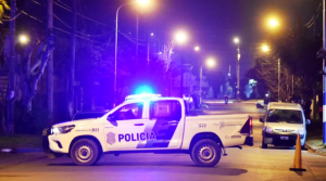 Villa Gesell, Inseguridad Villa Gesell, Robo a Casa, Entradera, Delincuencia Organizada, Policía Ausente, Estado Ausente, Seguridad Ciudadana, Crónica Policial, Vecinos Organizados, Impunidad, Conurbano Costero, Provincia de Buenos Aires, Justicia, Prevención del Delito, Villa Gesell Noticias, Dante Villegas, Ensobrados.com.ar, Mar de Ajó, Patrullaje