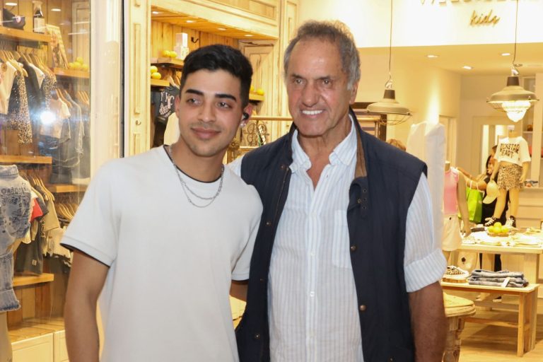 Scioli llevó su operación “fin de semana largo” a Pinamar, Gesell y Mar del Plata