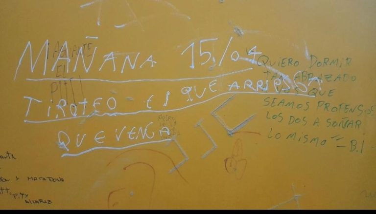 Alerta por amenazas de tiroteos en escuelas bonaerenses