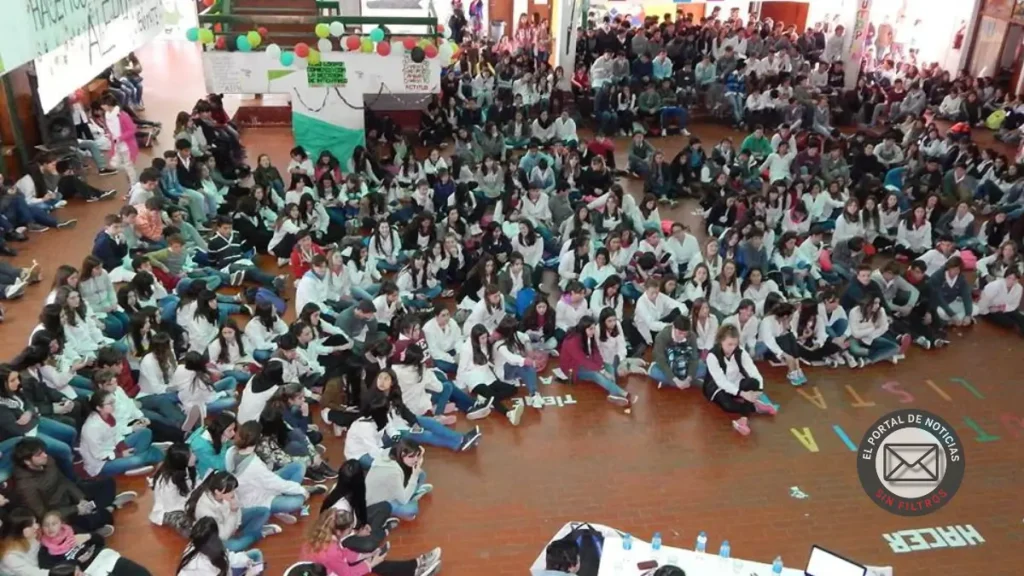 Amenaza de tiroteo en Ayacucho: alumnos sin mochilas