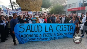 Marcha en La Costa por salario digno en salud: crece el conflicto