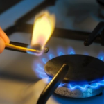 El Gobierno quiere recortar la Zona Fría. En la Costa, el gas podría aumentar hasta un 50%. Impacto directo en 77 municipios bonaerenses.
