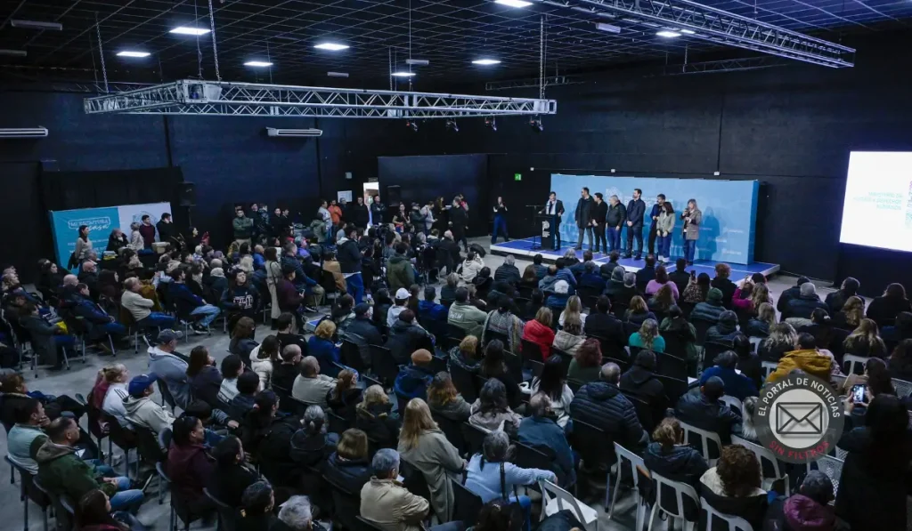 Kicillof inauguró la nueva Estación Transformadora de Salto