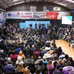 Kicillof en San Vicente: salud, SAME y 789 escrituras